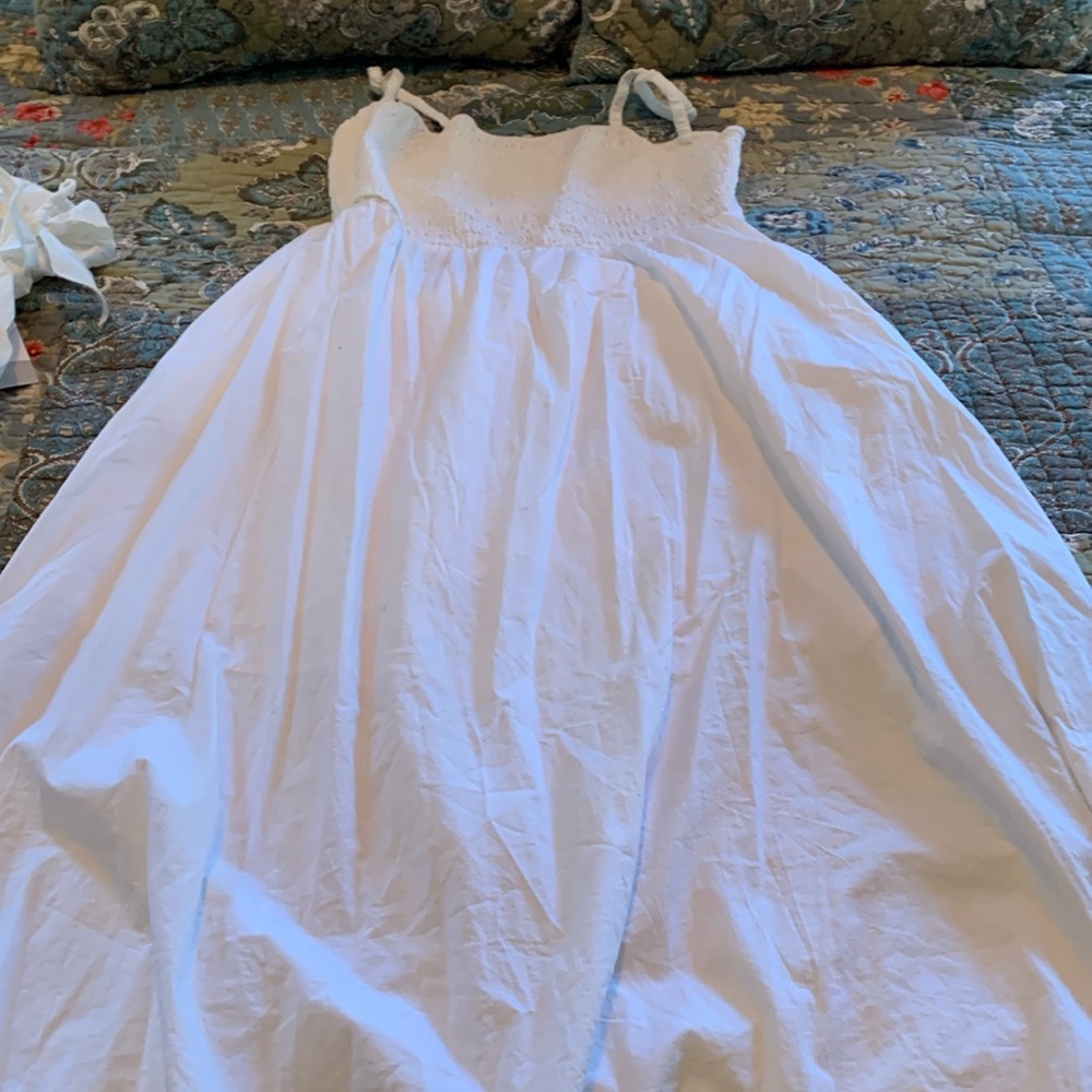 Old Navy White Maxi Dress, smocked bodice, lined, cotton, pockets & side slit